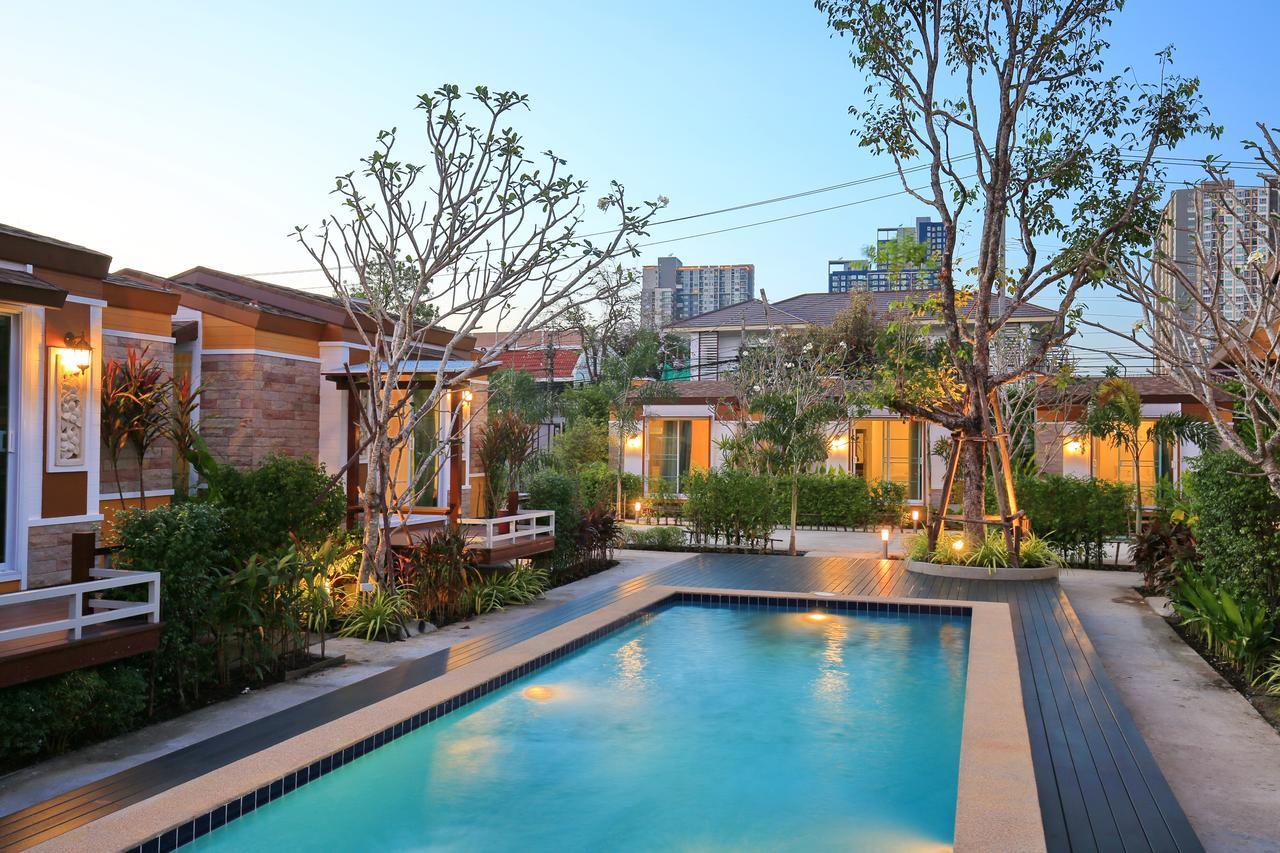 Resort M Bangkok - Bts Onnut Exterior photo